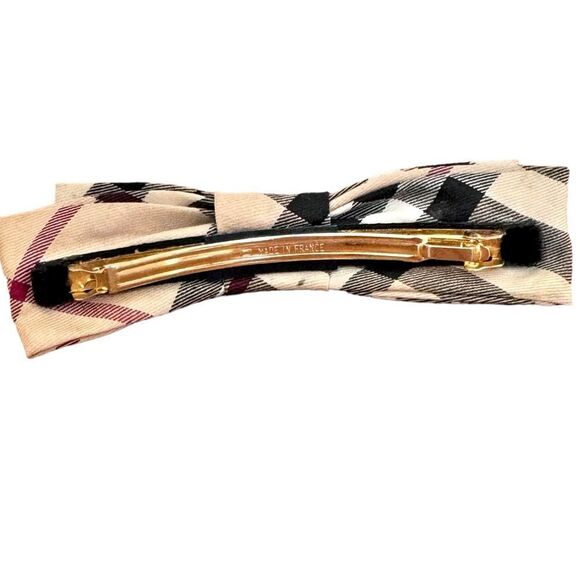 Burberry Classic Preppy Plaid Pattern Luxury Hair Bow Hair Clip Accessory. main image 8